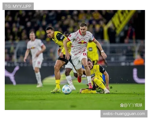 战术观察：年轻的多特蒙德如何在客场凭借反击维持攻守平衡